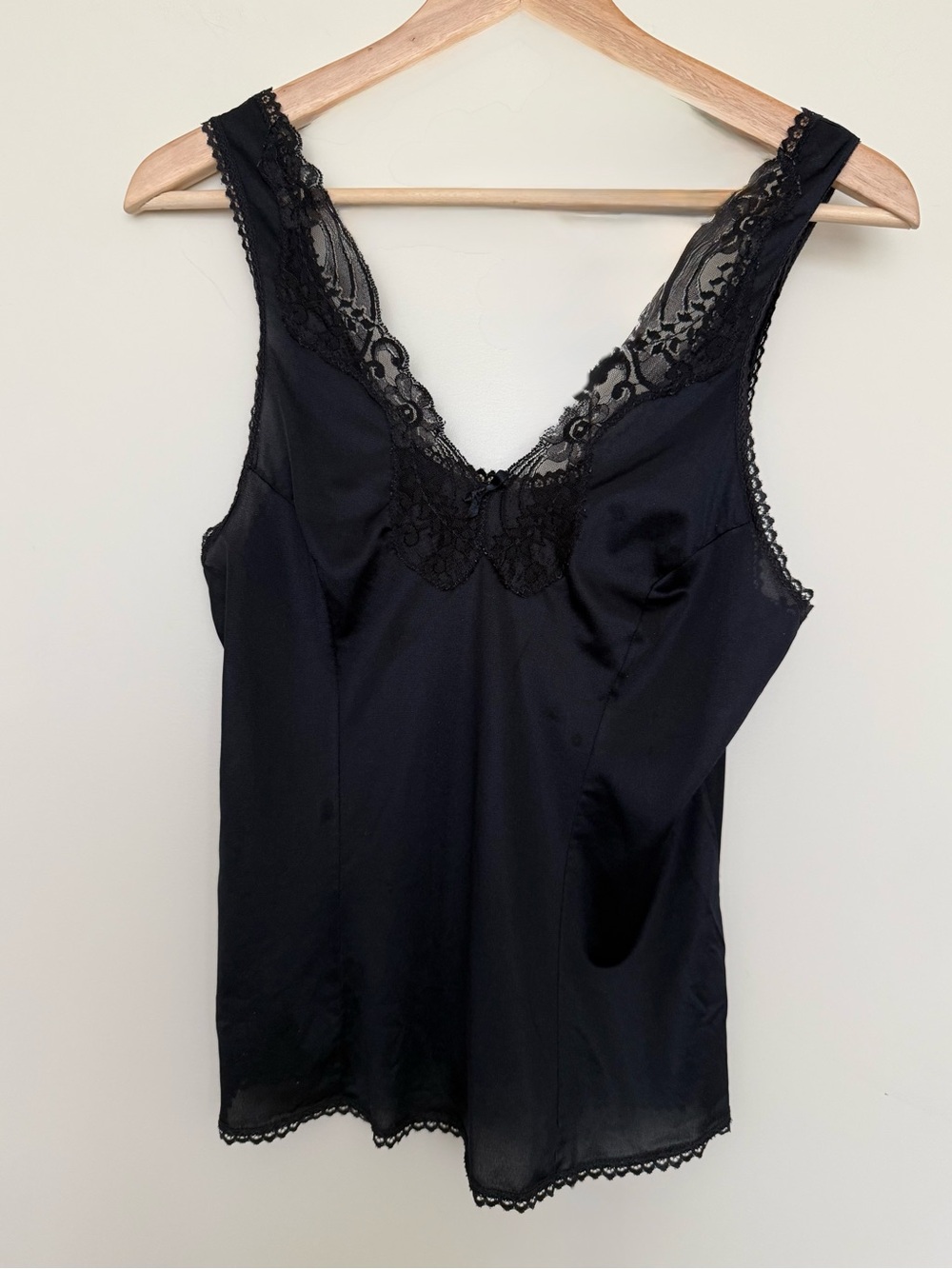 Vintage 60s 70s Gay Lure Black Lace V neck Slip Cami Small Canadian Gothcore